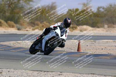 media/Mar-21-2022-Moto Forza (Mon) [[4127b7cc51]]/B Group/Session 3/Turn 2/